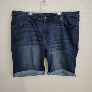 Ava and Viv Bermuda Shorts